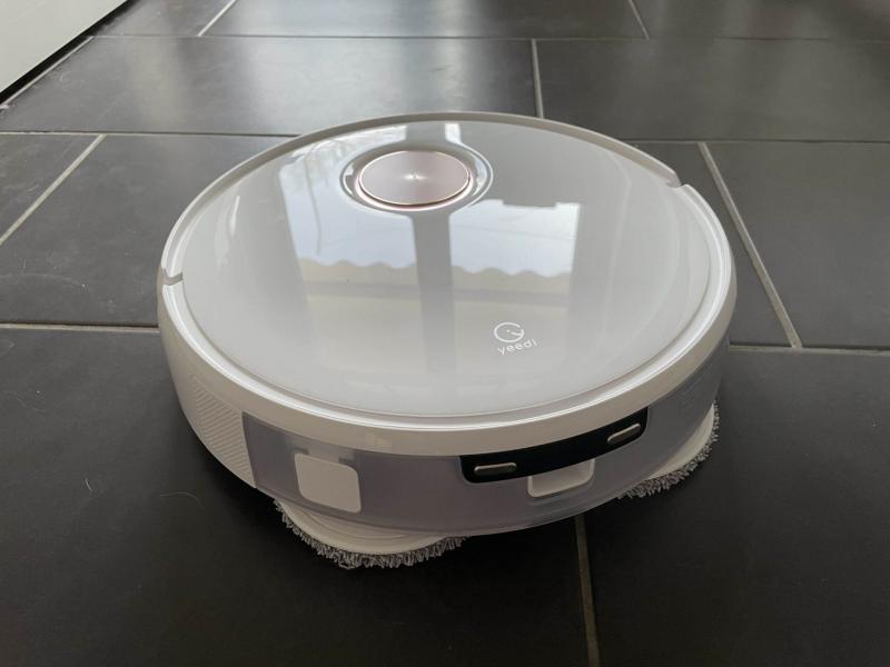 Yeedi Floor 3 phiên bản độc lập