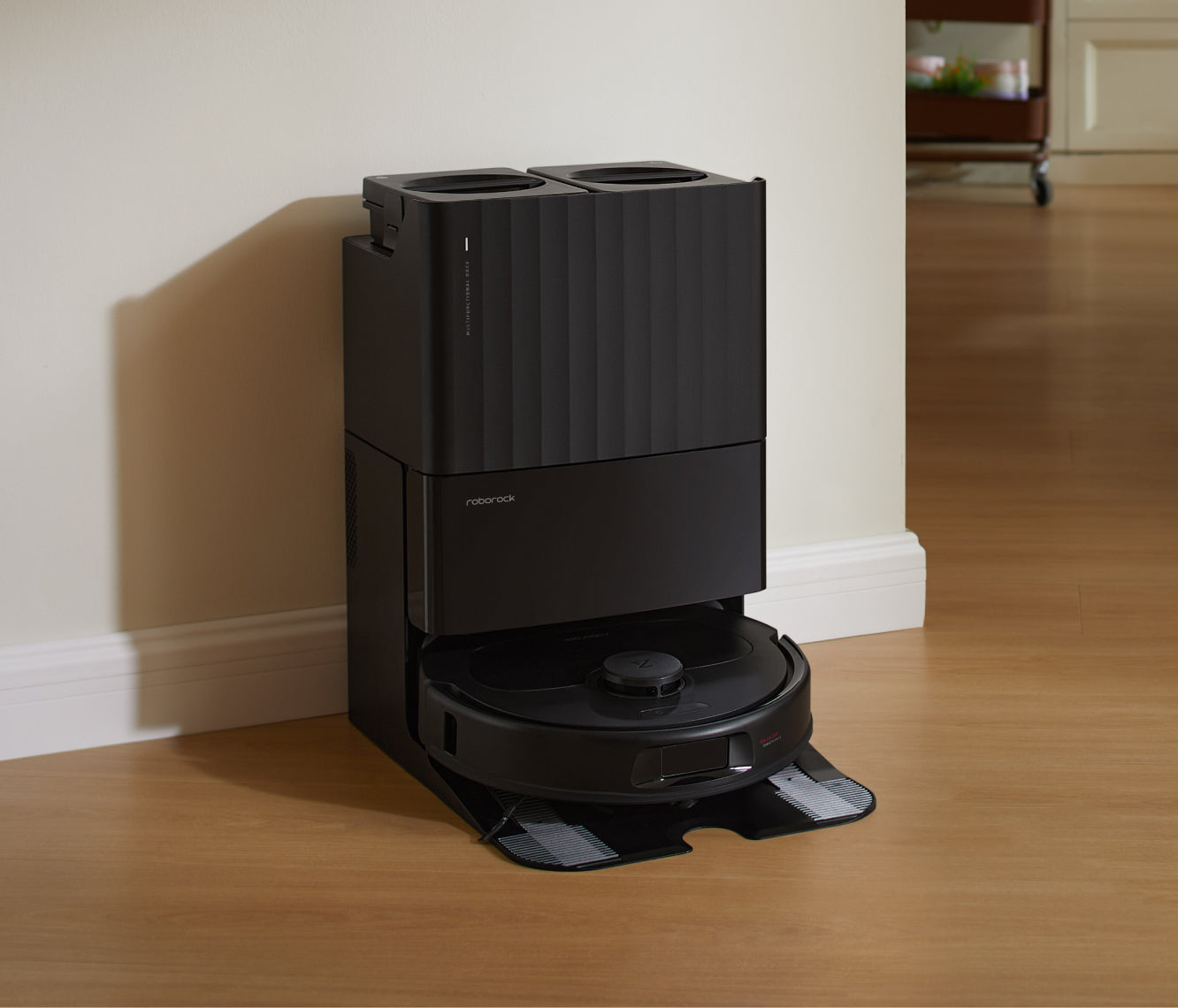 Tổng Quan Robot hút bụi QREVO S